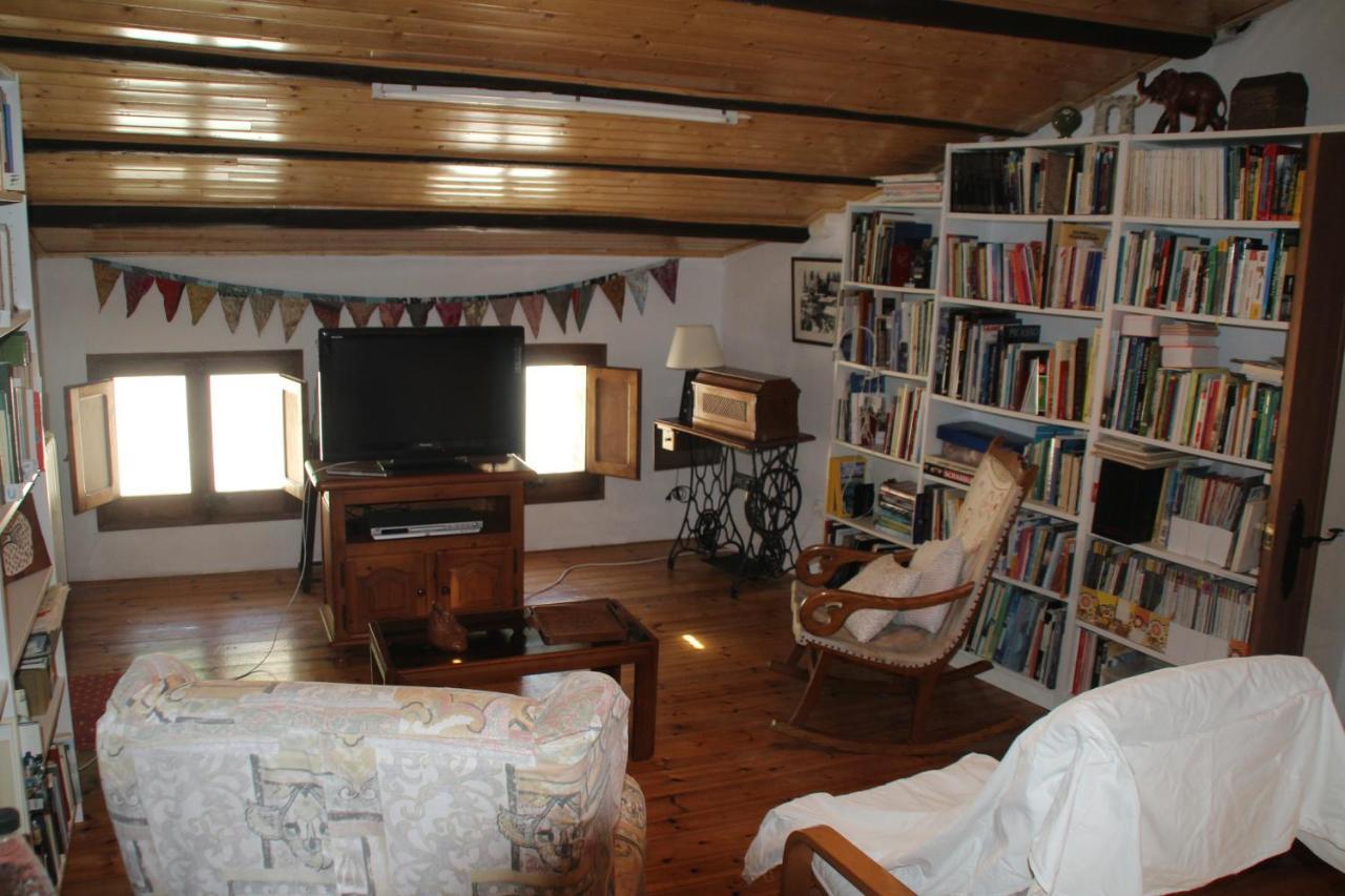 Cal Bove Apartment Sant Guim de Freixenet Екстериор снимка